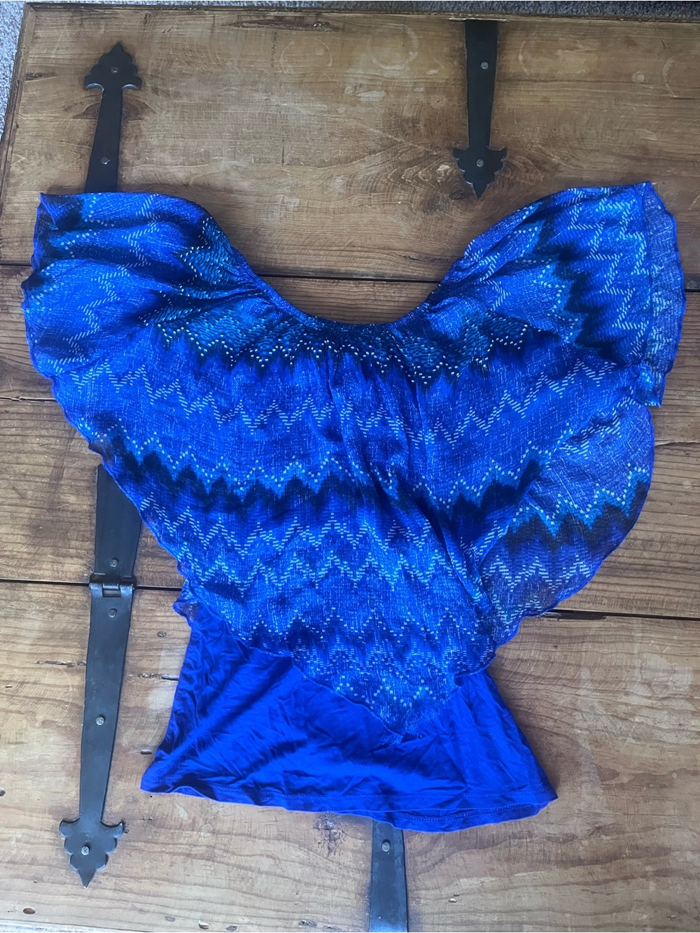 Iz Byer Cobalt Blue Chevron Off-Shoulder Flutter Top